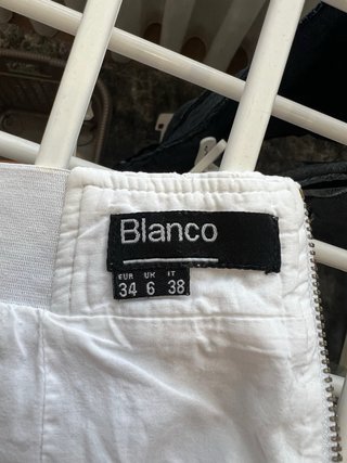 Saia branca Blanco