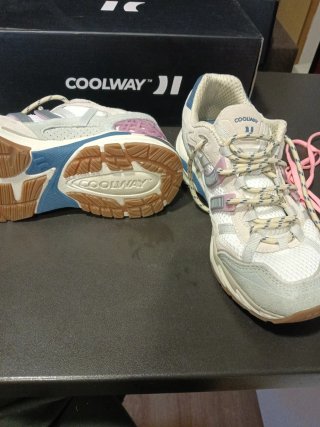 Zapatillas Coolway Beige y Rosa