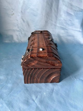 Cofre de Madera y Metal