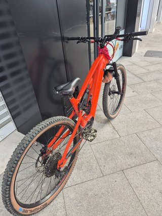 Bicicleta eléctrica doble suspensión Decathlon