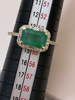 Anillo Oro Esmeralda Diamantes IGI