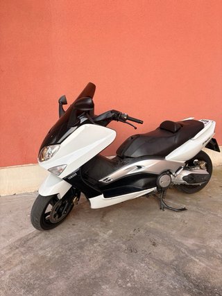 Yamaha TMAX 500