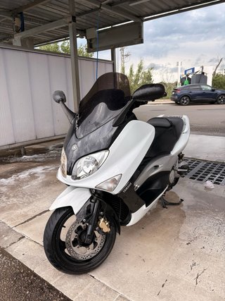Yamaha TMAX 500