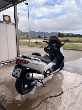 Yamaha TMAX 500