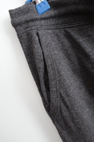 Pantalón Nike 3/4 Gris Talla M