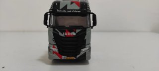 Camión Iveco S-Way 1/50 Wsi no Tekno Joal Conrad
