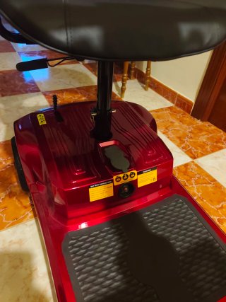 Scooter Eléctrico para Mayores Rojo