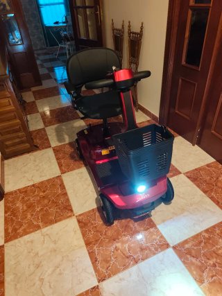Scooter Eléctrico para Mayores Rojo