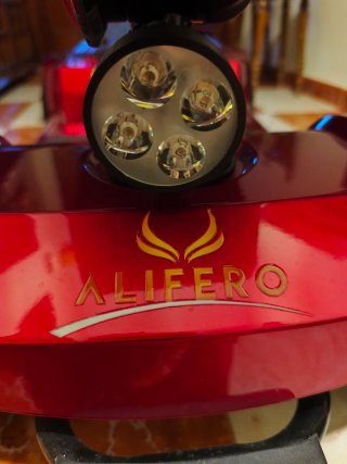 Scooter Eléctrico para Mayores Rojo