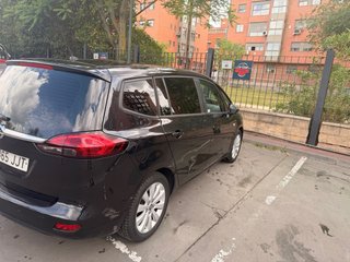 Opel Zafira Tourer 2015