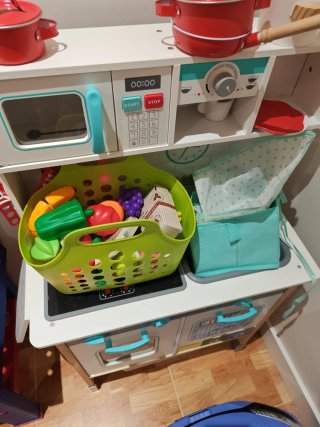 Cocinita infantil de madera