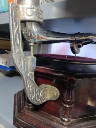 Gramola His Master's Voice