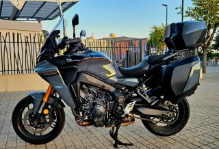 Yamaha Tracer 9 GT+ Negra/Gris