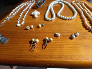Lote de Joyas Perlas y Cruz