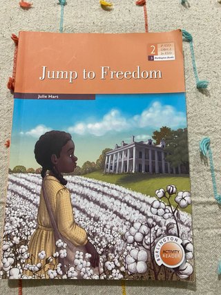 Libro Jump to Freedom