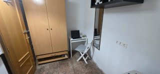 SE ALQUILA HABITACIÓN