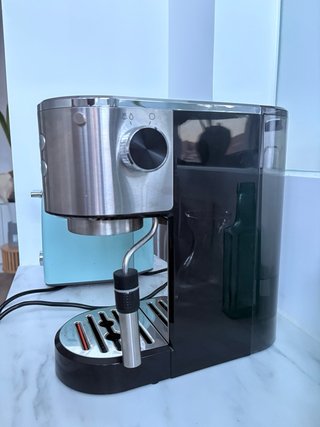 Cafetera Krups Virtuoso  + Molinillo para café