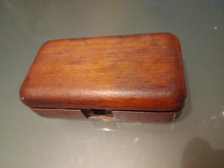 Báscula joyero antigua de madera