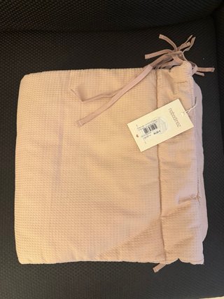 Protector cuna Nobodinoz rosa empolvado