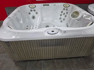 Jacuzzi Blanco Acrílico