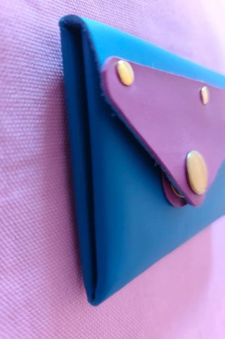 Cartera de piel hecha a mano
