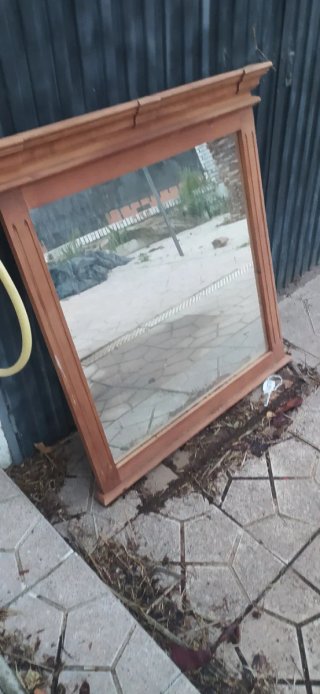 Cómoda vintage madera y espejo a juego
