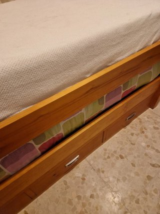 Cama nido con cajones y mesilla