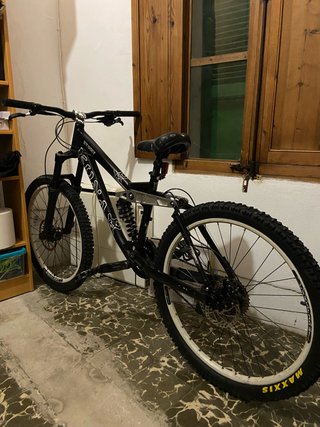 Kona Stinky 2008 urge venta de segunda mano por 370 EUR en Inca en