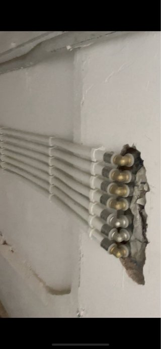 Pintura, fontaneria, impermabilizacion, paleteria