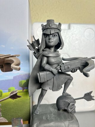 Estatua Reina Arquera Clash of Clans, Clash Royale