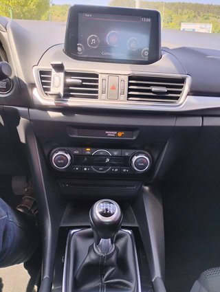 Mazda3 2018 / 2.0 SKYACTIVG 88KW EVOLUTION+NAV 4p