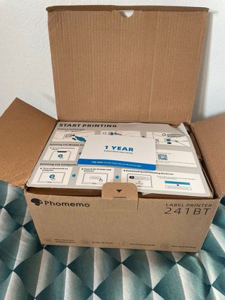 Impresora de etiquetas Phomemo 241BT