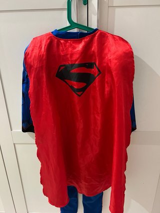 Disfraz Superman H&M 4-6 años