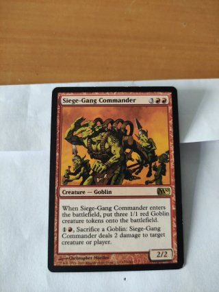 Mtg Comandante de sitiadores