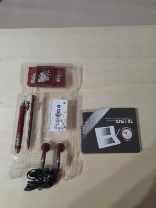 Oferta.NUEVO. Accesorios Nintendo DSi XL