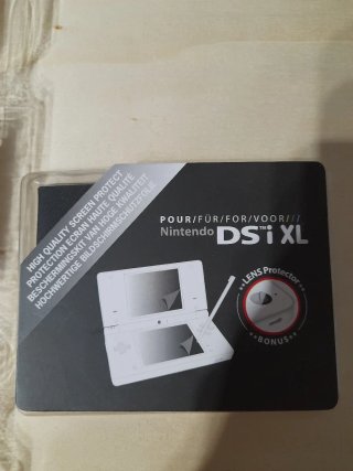 Oferta.NUEVO. Accesorios Nintendo DSi XL