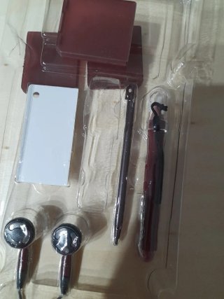 Oferta.NUEVO. Accesorios Nintendo DSi XL