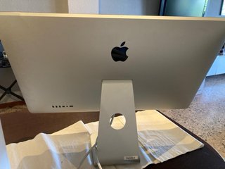 Apple Thunderbolt Display 27” 2K