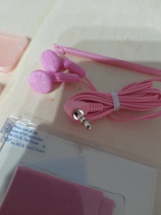 Oferta.NUEVO. Accesorios DSi XL Nuevos