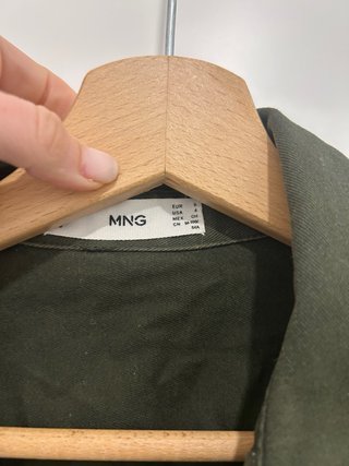 Chaqueta fina verde militar