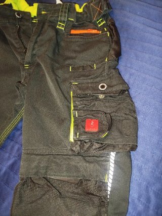 Pantalón Trabajo Niño Strauss Talla 134 a 140.