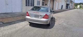 Mercedes-Benz Clase C 2006