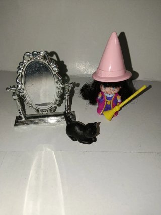 Lote Pinypon: Muñeca y Cuna Bebé