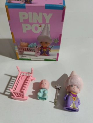 Lote Pinypon: Muñeca y Cuna Bebé