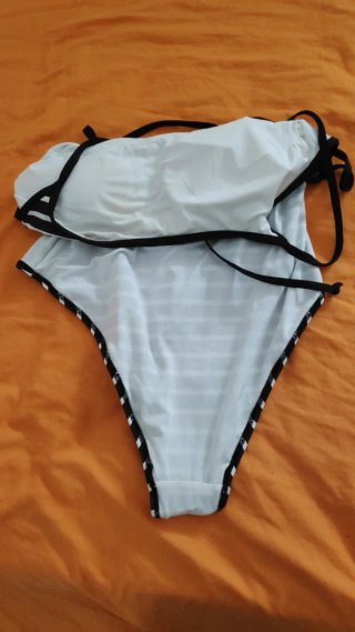 Bañador H&M Rayas Blanco y Negro