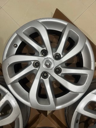 Llantas Renault 16 5x114.3 Originales (4 uds)