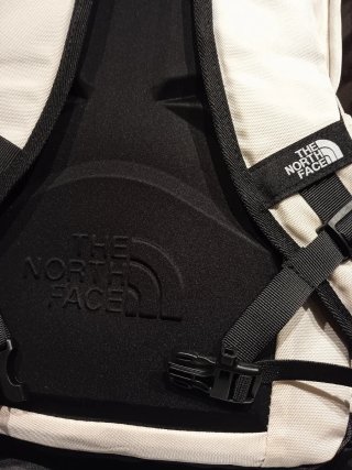 Mochila The North Face Beige y Negra