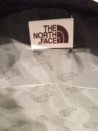 Mochila The North Face Beige y Negra