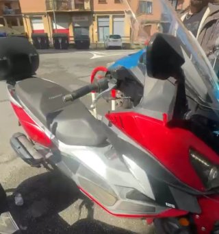 SYM Cruisym 125cc Scooter