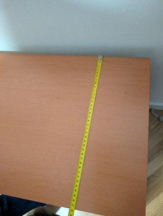 Mueble de madera con espejos